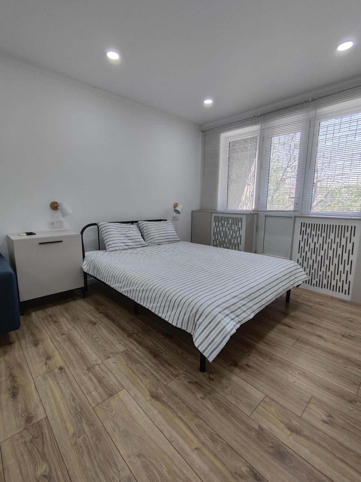 Silk Mountain Apartment Bișkek Exterior foto
